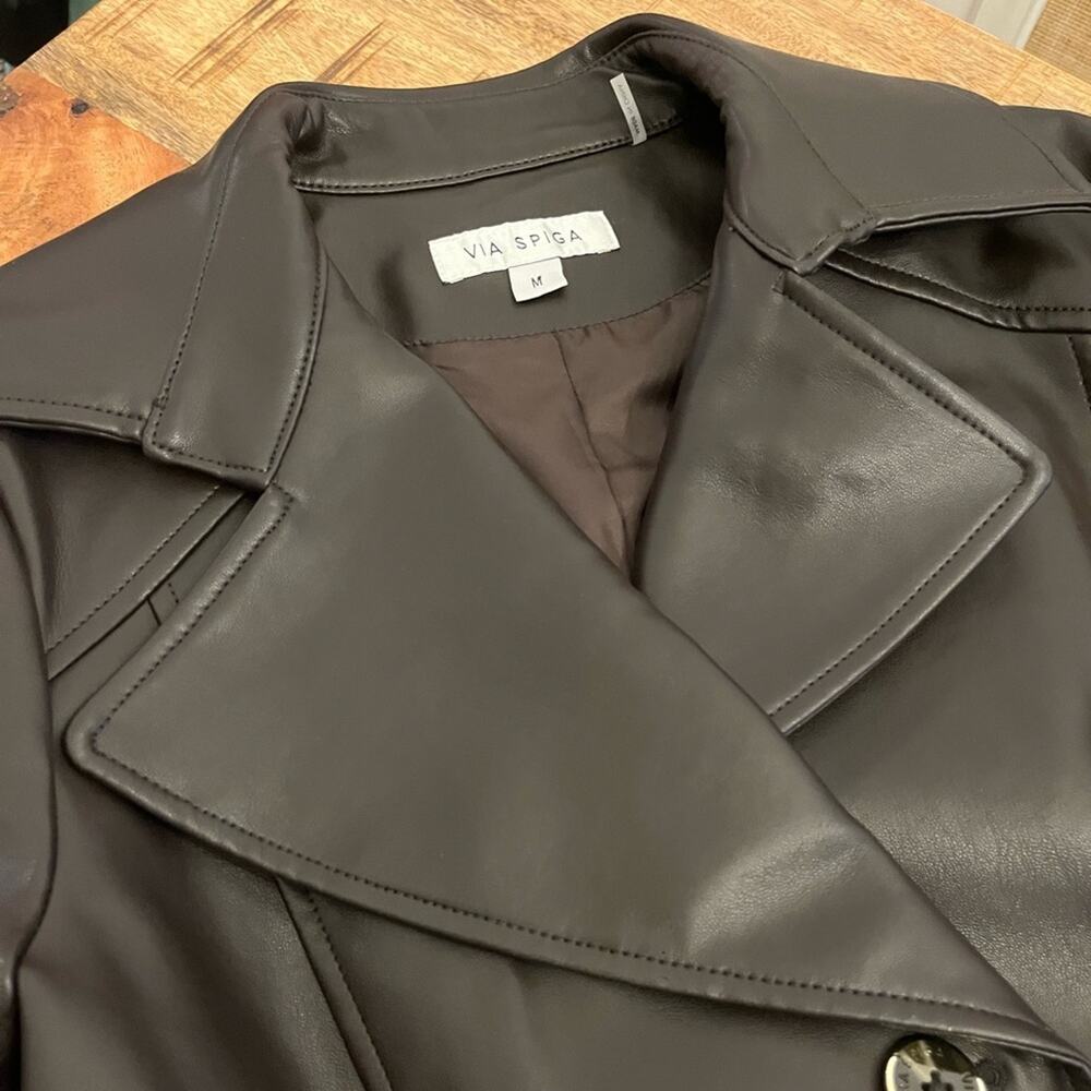 Via Spiga Chocolate Brown Vegan Leather Trench Coat Size Medium Belted Classic - Picture 8 of 16